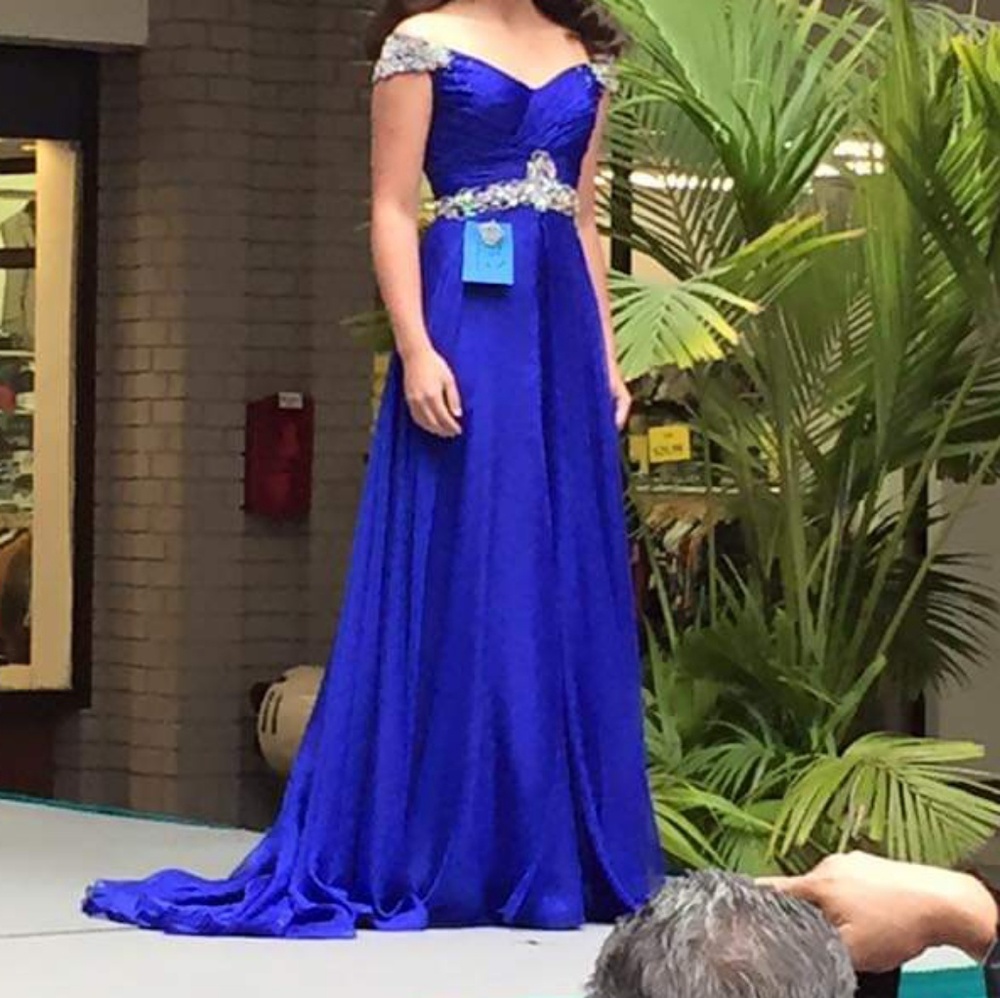 Pageant dress